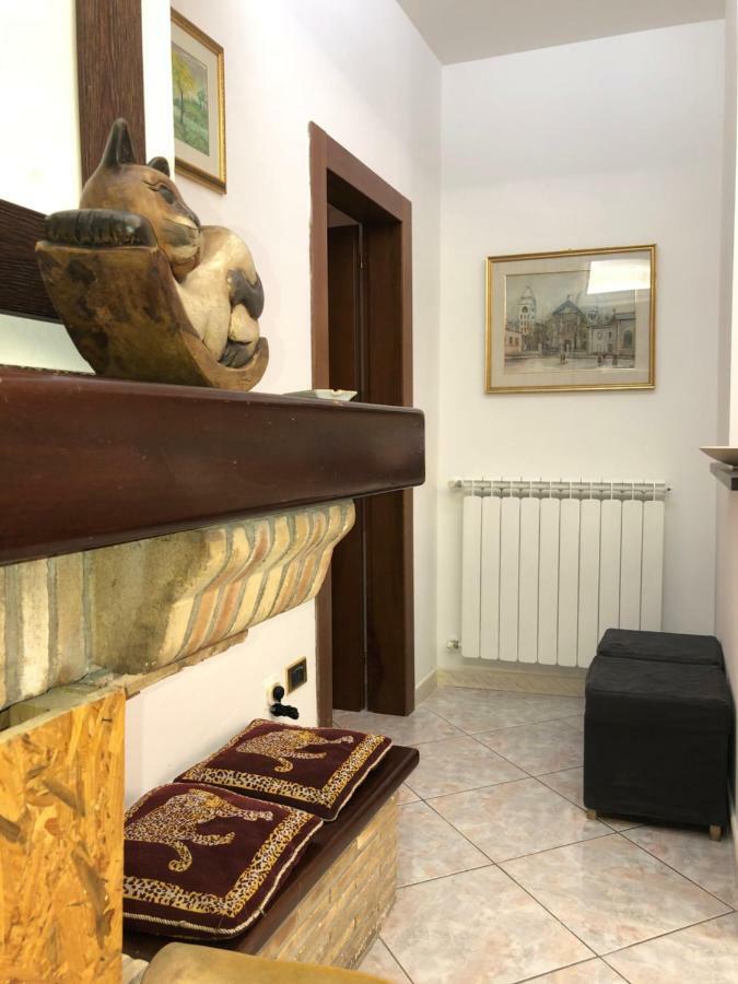 Villa La Residenza dei Papi Papigno Esterno foto