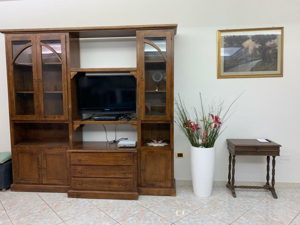 Villa La Residenza dei Papi Papigno Esterno foto