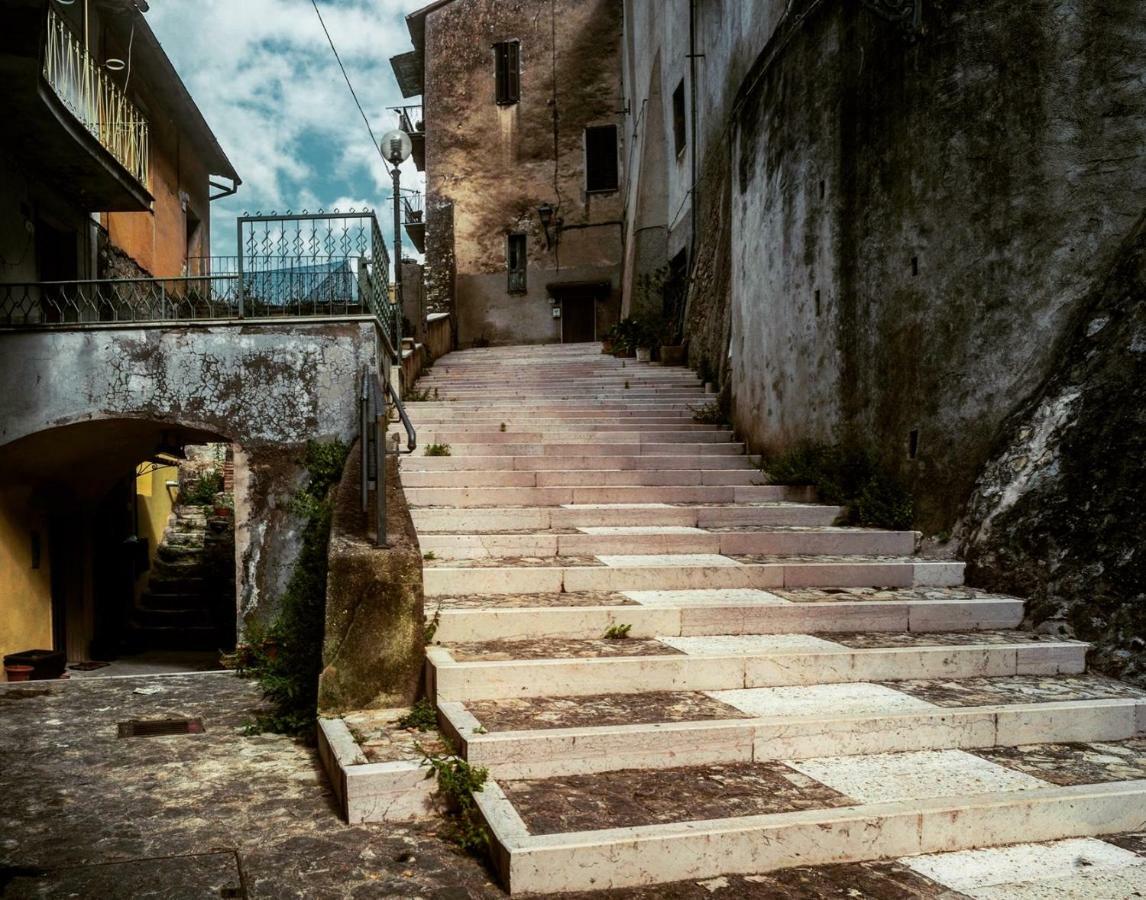 Villa La Residenza dei Papi Papigno Esterno foto